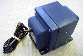 SD2500 voltage transformer — 2500 watt — 21.7 amp — 2.5 kva (grounded)