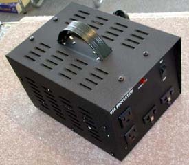 UD1500 voltage transformer — 1500 watt — 6.5/13 amp